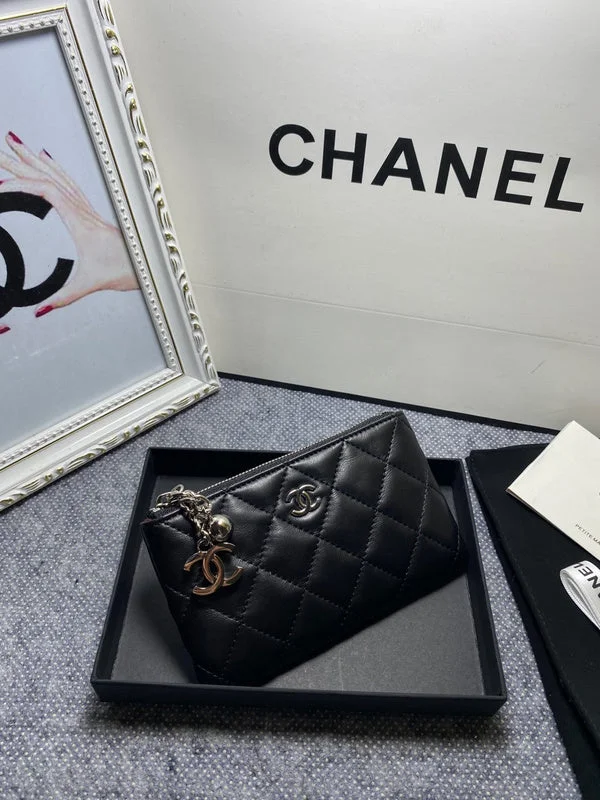 Whimsy Finds - Chanel Wallets - 195