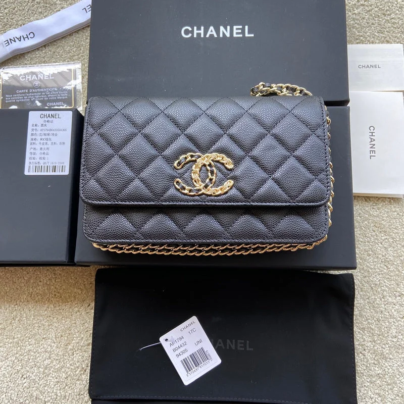 Whimsy Finds - Chanel Wallets - 228