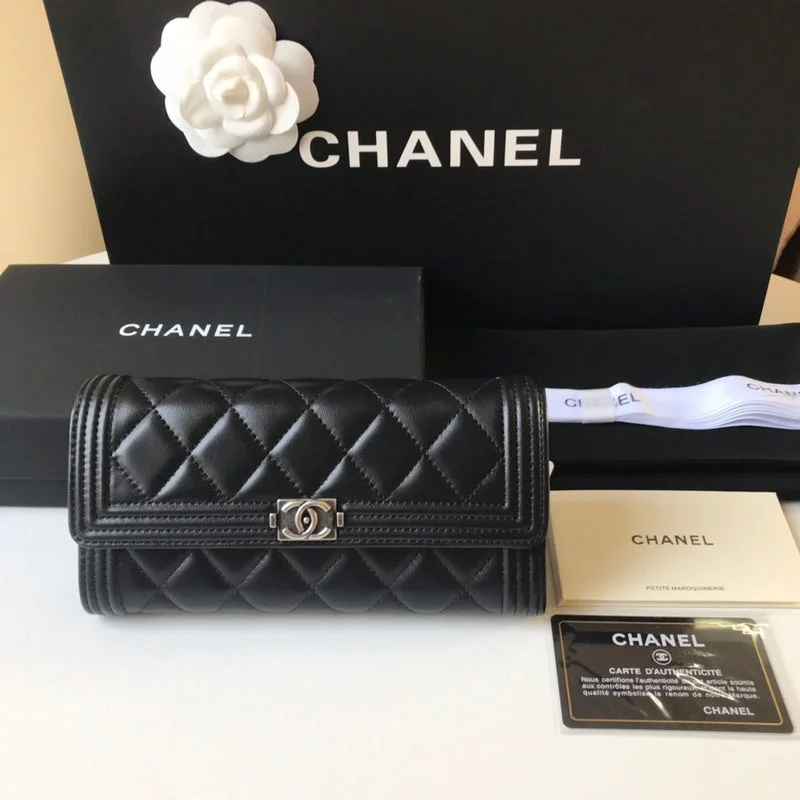 Whimsy Finds - Chanel Wallets - 065