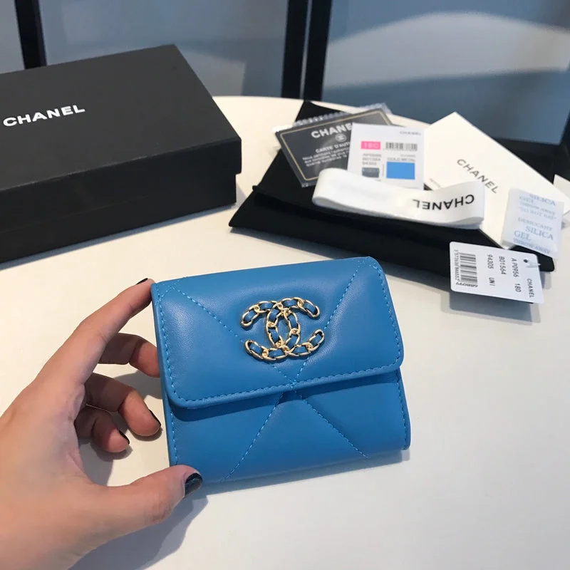 Whimsy Finds - Chanel Wallets - 116