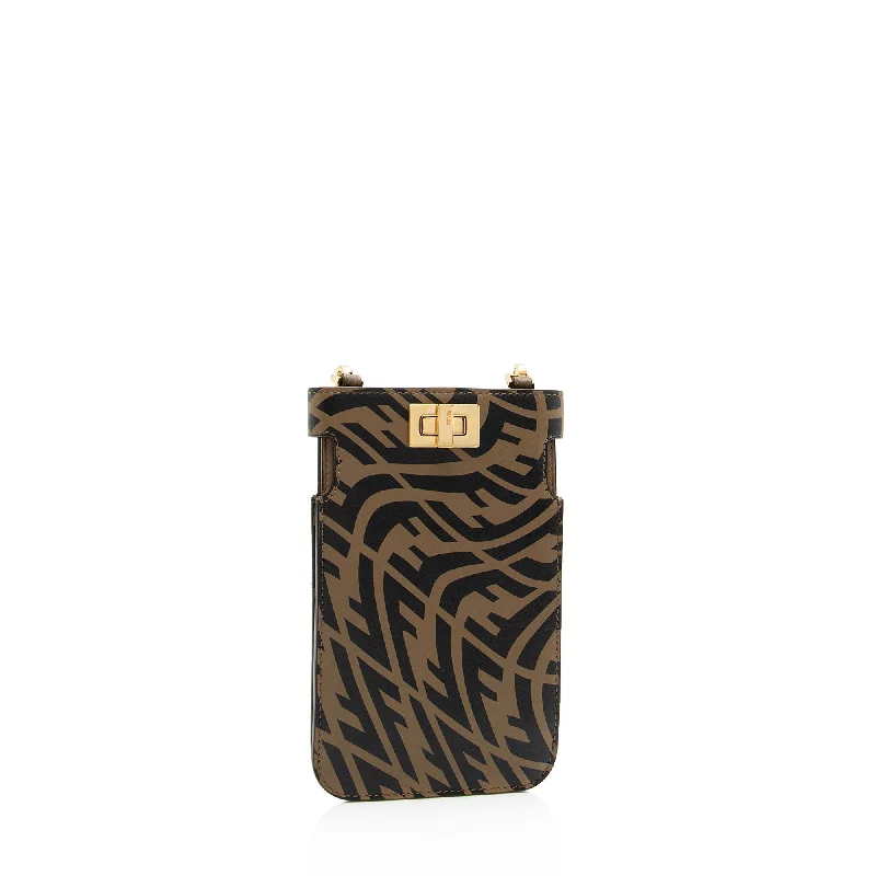 Fendi X Sara Coleman Leather Vertigo Peek A Phone Pouch (SHF-eqtLTR)