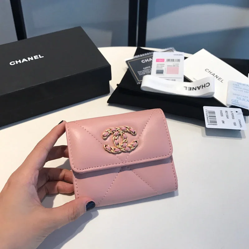 Whimsy Finds - Chanel Wallets - 113