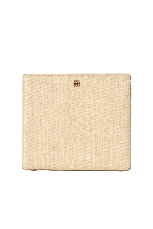 Light beige raffia clutch