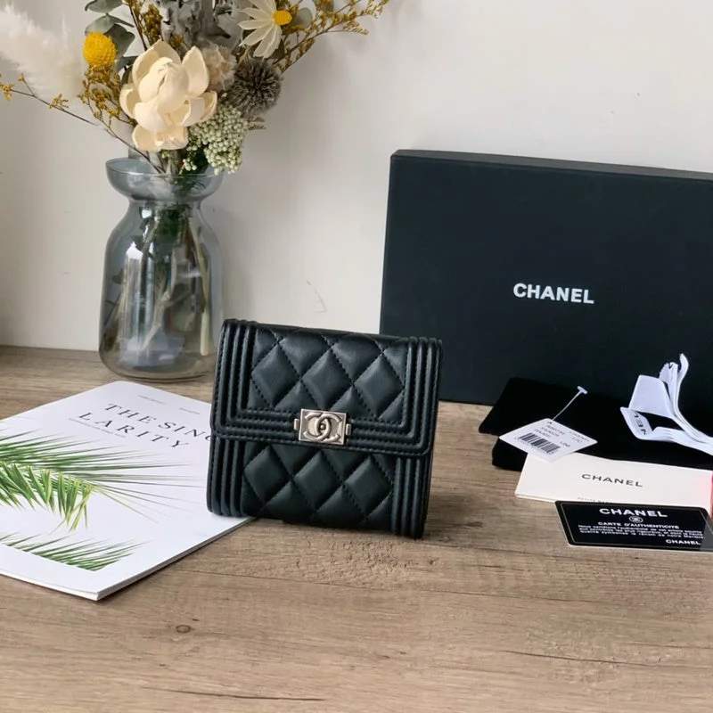 Whimsy Finds - Chanel Wallets - 047