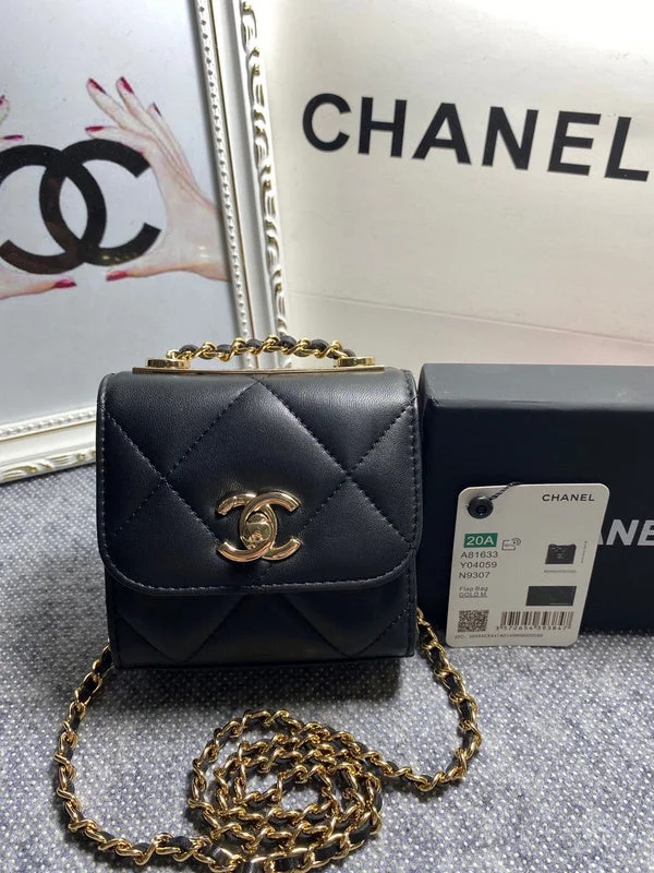 Whimsy Finds - Chanel Wallets - 552