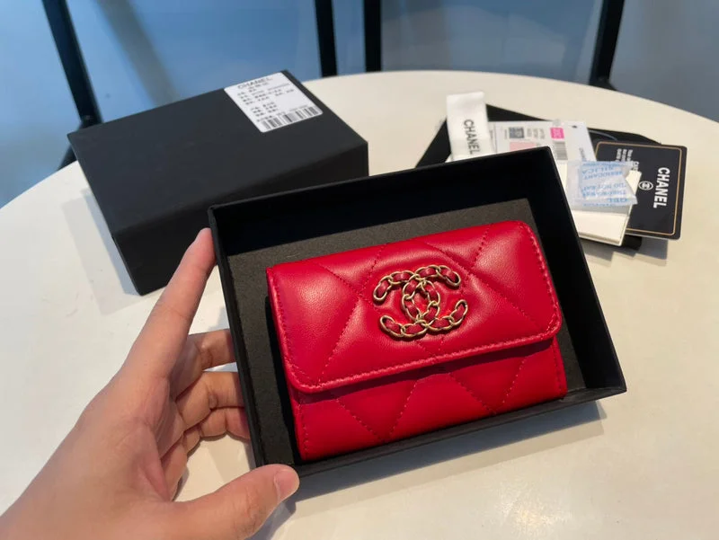 Whimsy Finds - Chanel Wallets - 172