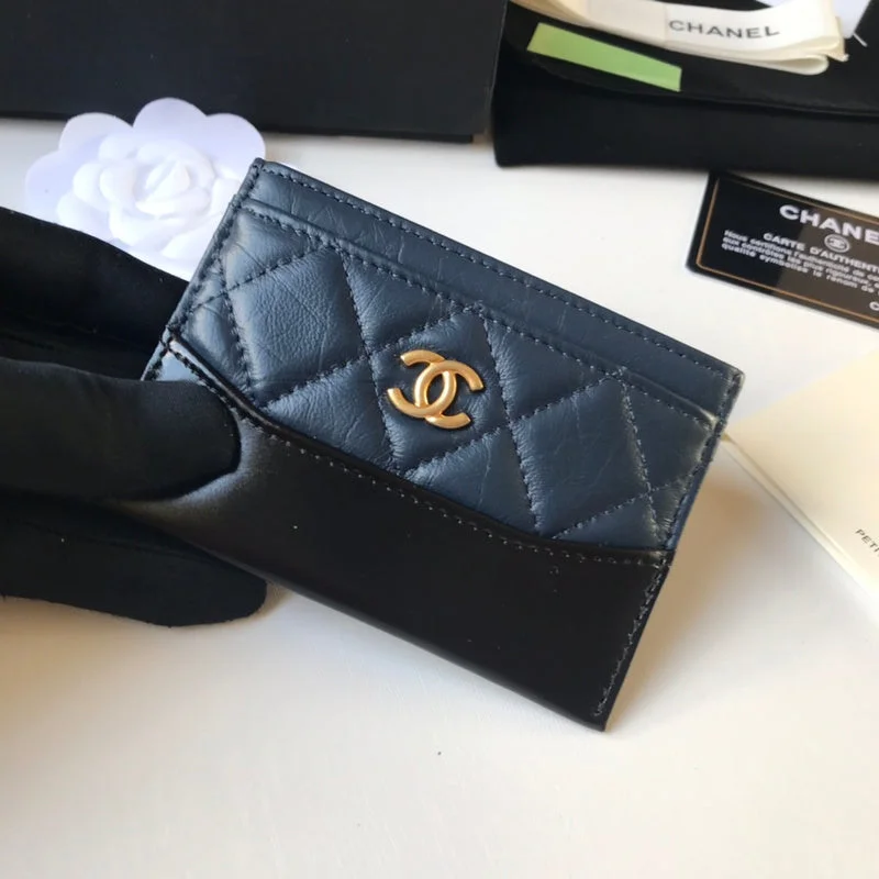 Whimsy Finds - Chanel Wallets - 010