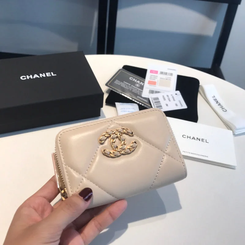 Whimsy Finds - Chanel Wallets - 110