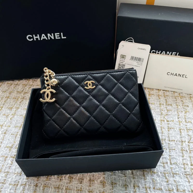 Whimsy Finds - Chanel Wallets - 474