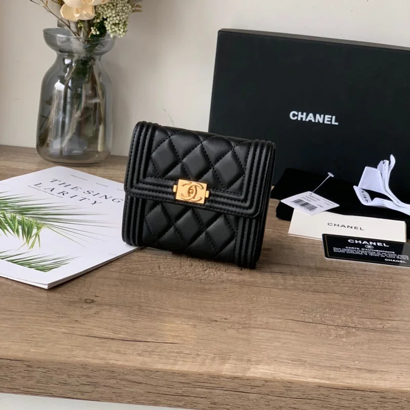 Whimsy Finds - Chanel Wallets - 055